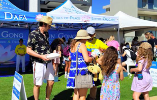 Image for article Australien: Falun Dafa findet beim Coogee Live Community Event in Perth Anklang
